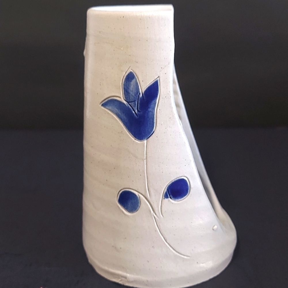Williamsburg Pottery Wall Pocket Cndle Holder
